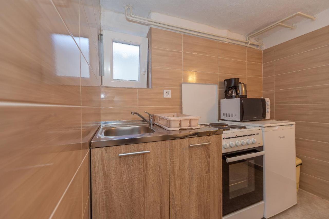 Apartmani Dada Biograd Na Moru Exterior foto
