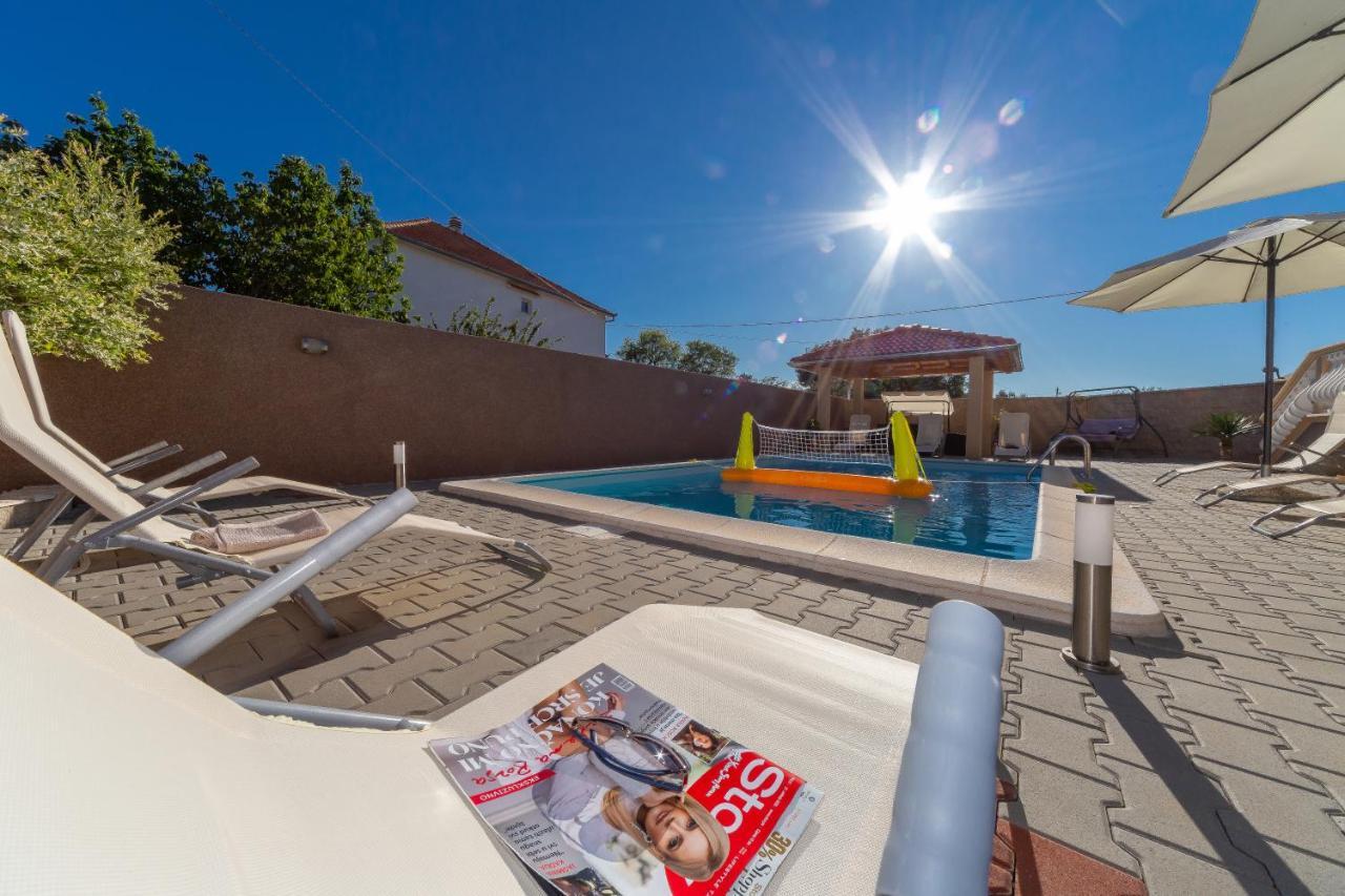 Apartmani Dada Biograd Na Moru Exterior foto