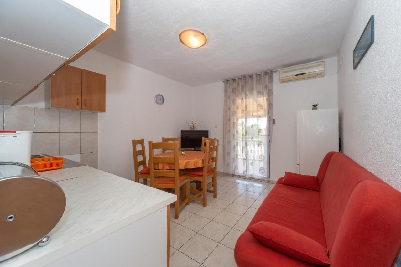 Apartmani Dada Biograd Na Moru Exterior foto