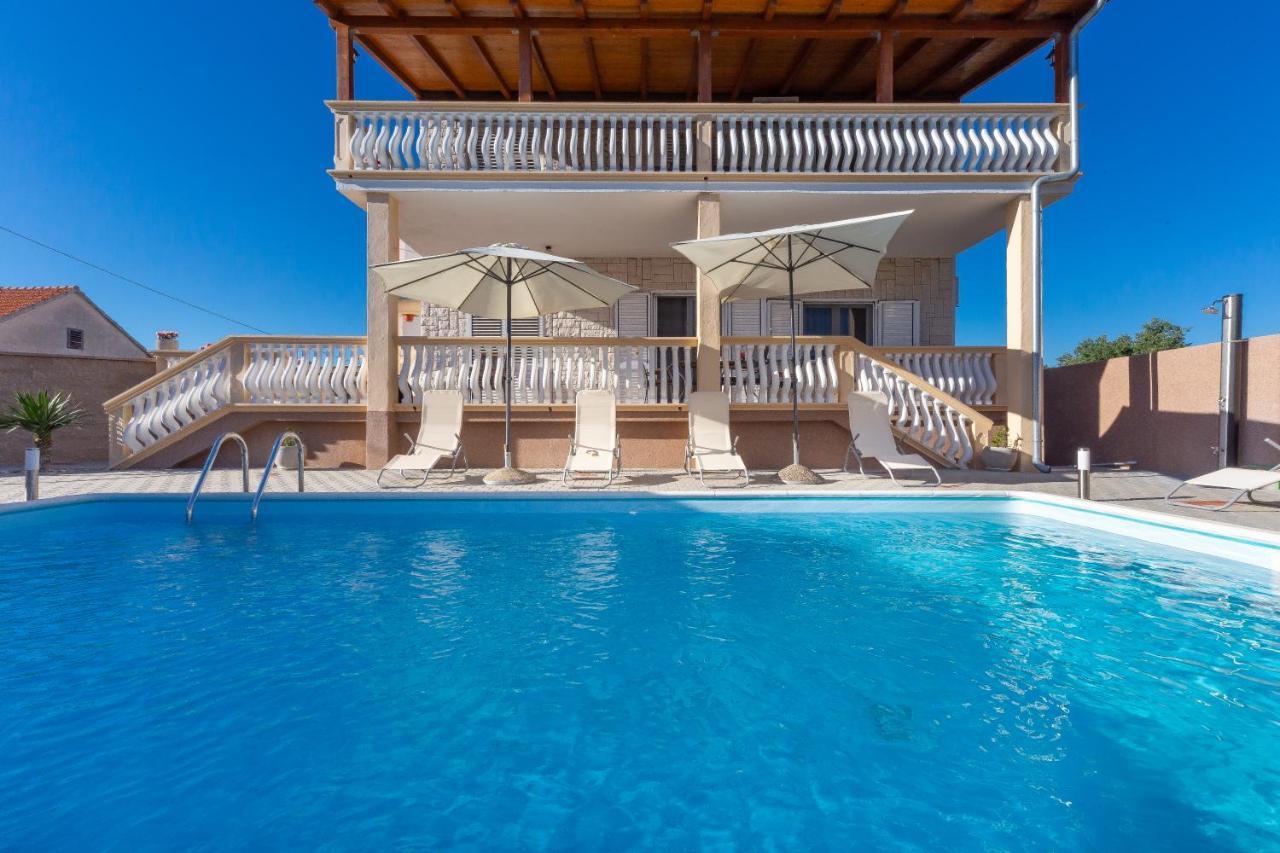 Apartmani Dada Biograd Na Moru Exterior foto
