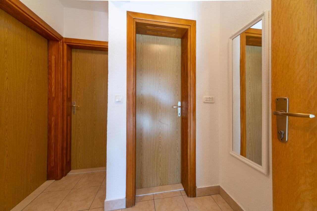 Apartmani Dada Biograd Na Moru Exterior foto