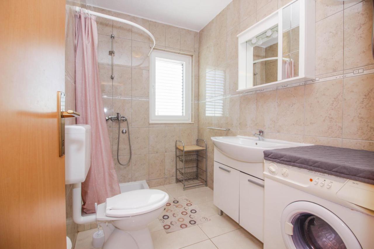 Apartmani Dada Biograd Na Moru Exterior foto